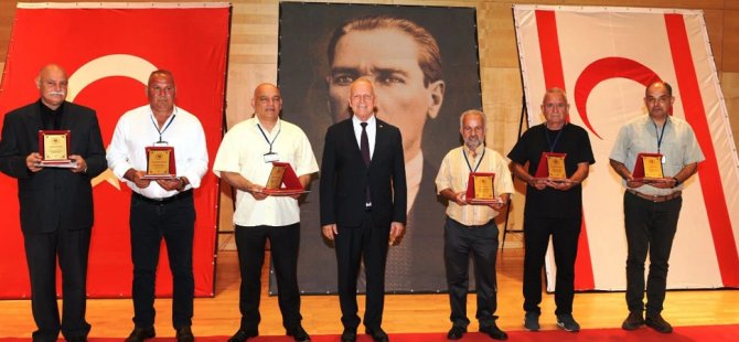 Meclis Başkanı Töre, Sivil Savunma Halk Örgütü Mükellefleri Terhis törenine katıldı