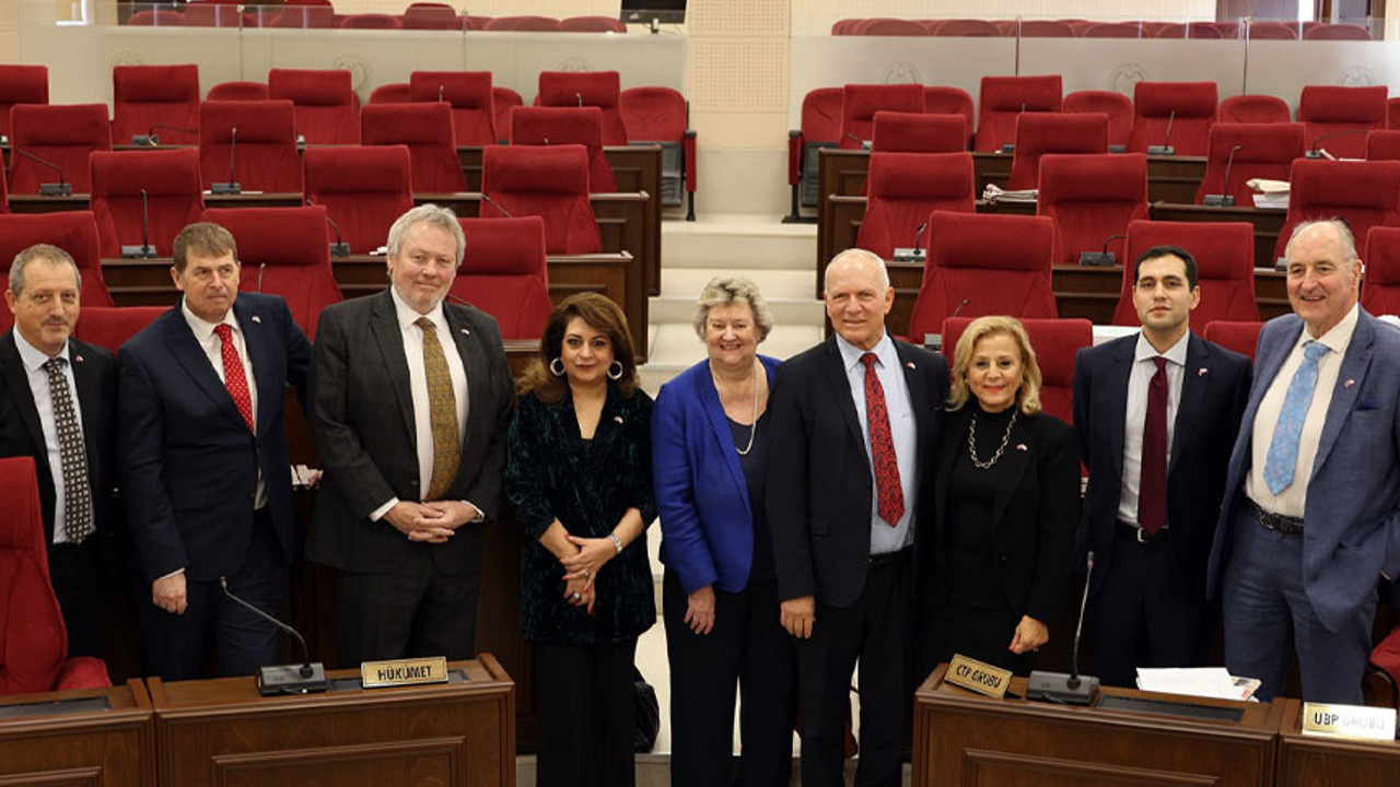 Töre, İngiliz Milletvekillerinden Direk Uçuş Noktasında Destek İstedi