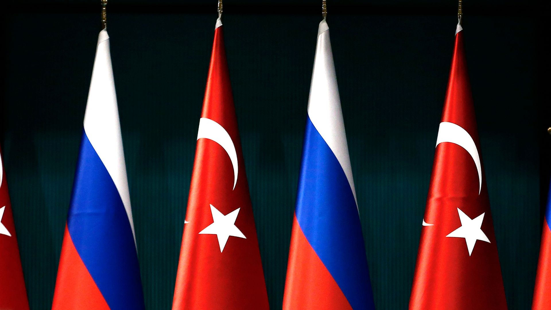 ABD'nin yeni yaptırım tehdidi Türk-Rus ticaretini nasıl etkiledi?