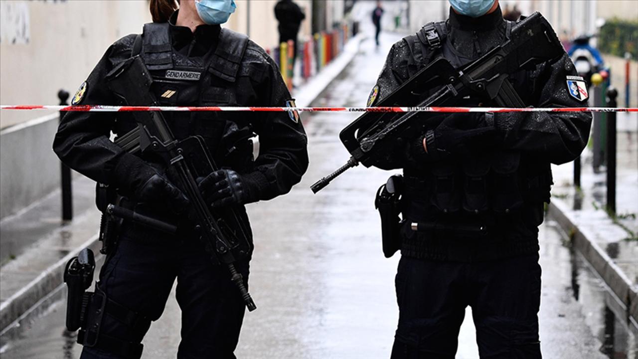 Fransız polisi, sinagogu kundaklamaya çalıştığı öne sürülen kişiyi öldürdü
