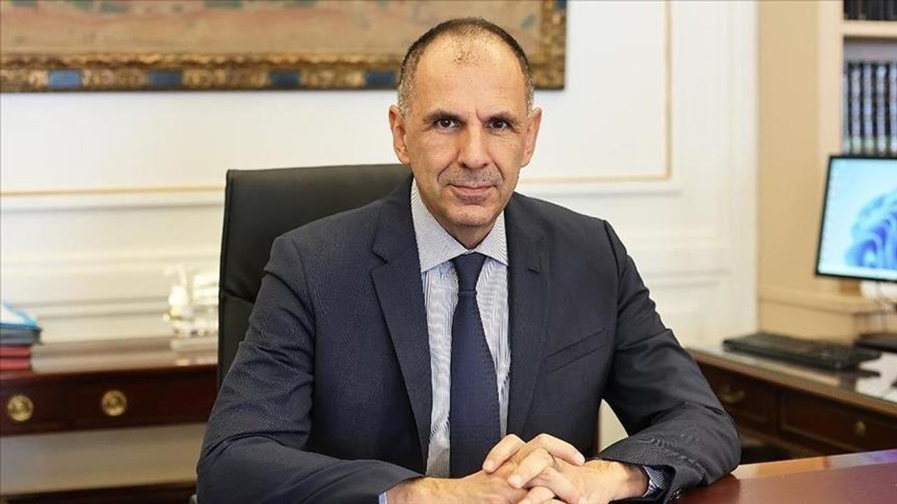 Yunanistan Dışişleri Bakanı: Derhal masaya otursunlar