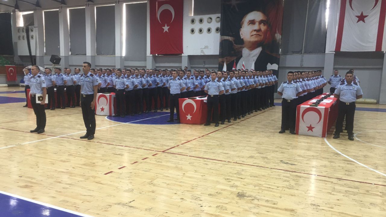 Polis Okulu yemin ve mezuniyet töreni yapılıyor...