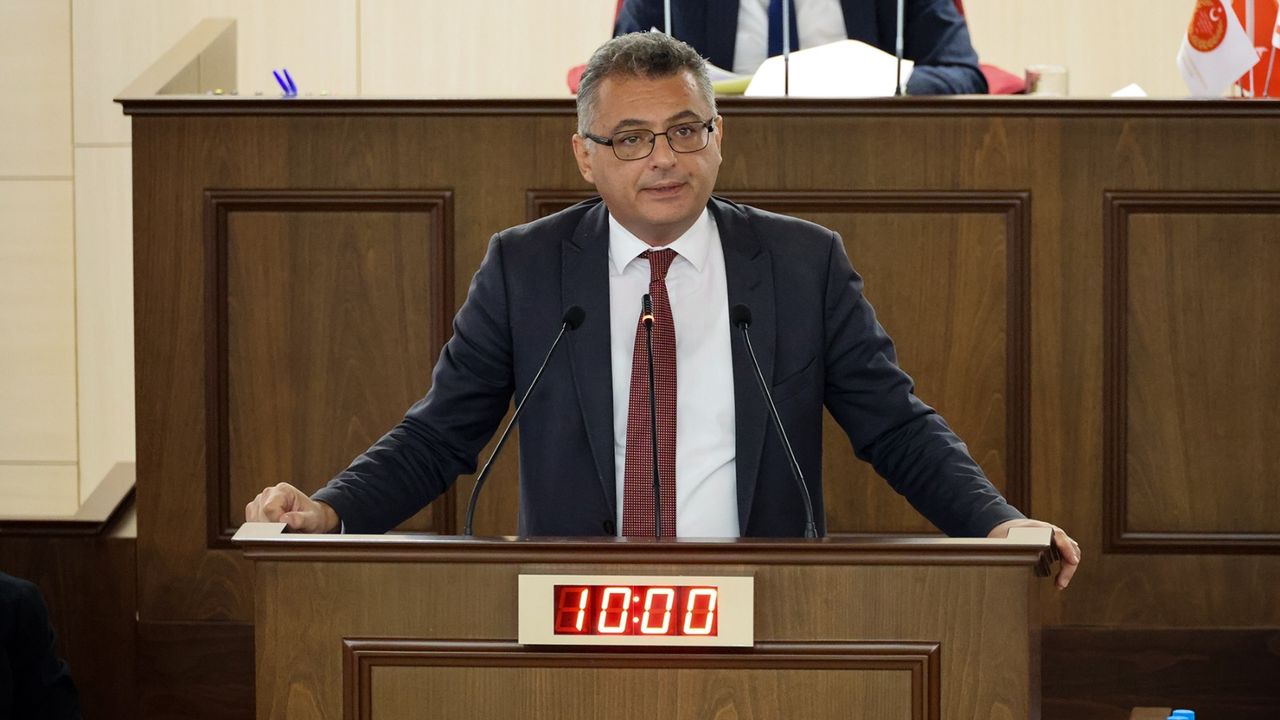 Erhürman: Her şeyi allem gallem ettiniz