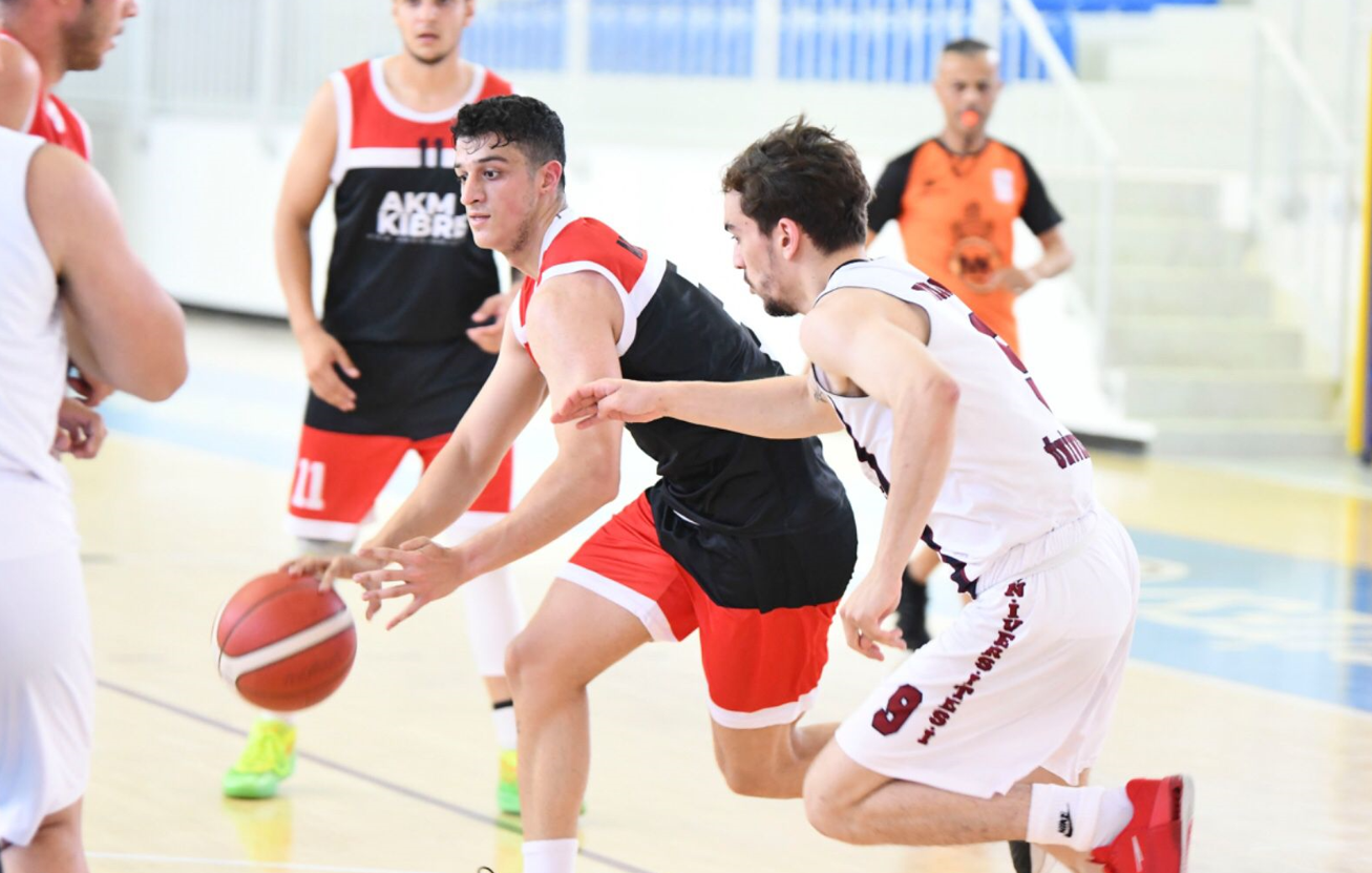 Basketbol U 20’de ikinci finalist belli oluyor