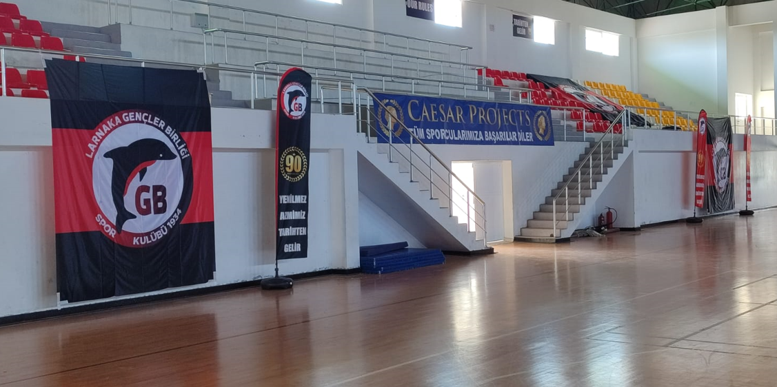 İskele Dr. Küçük Spor Salonu Basketbol Finallerine  hazırlanıyor