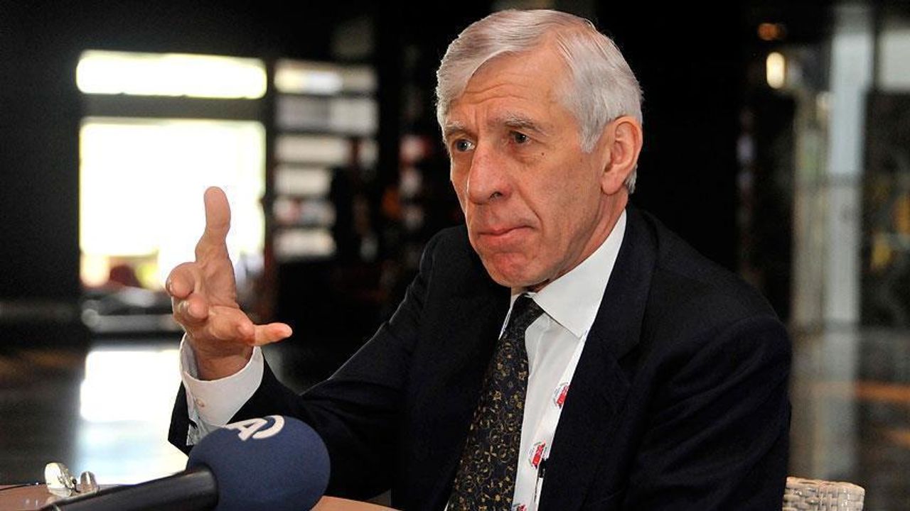 Straw: İki devletli çözümü düşünmenin zamanı geldi