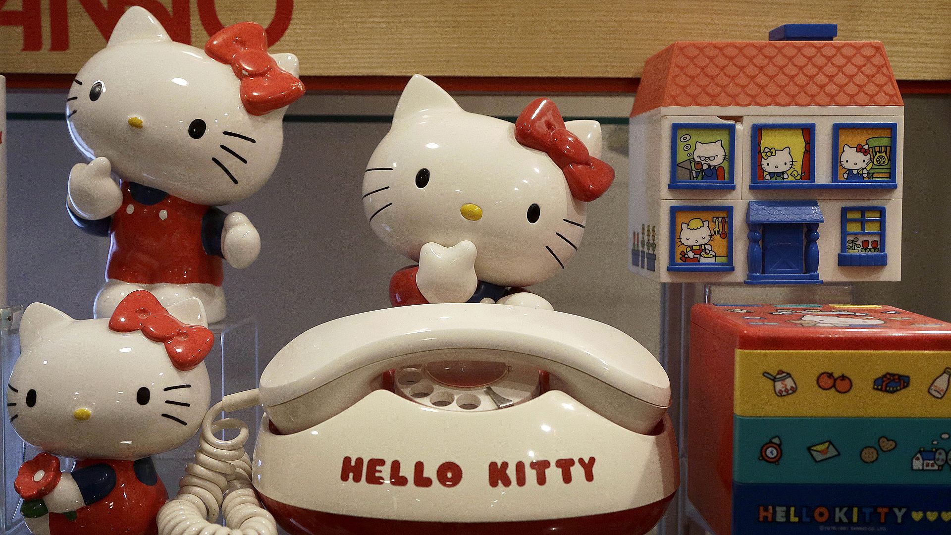 Popüler kültür karakteri Hello Kitty'nin 'kedi olmadığı' duyuruldu