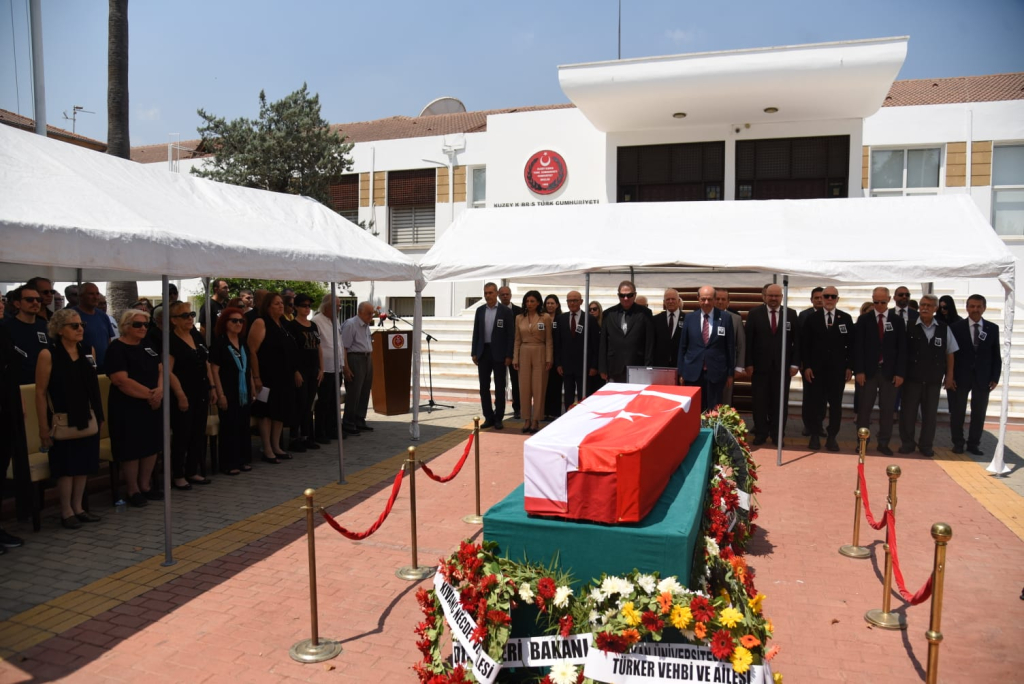 Eski milletvekili Ergün Vehbi için Cumhuriyet Meclisi’nde tören düzenlendi