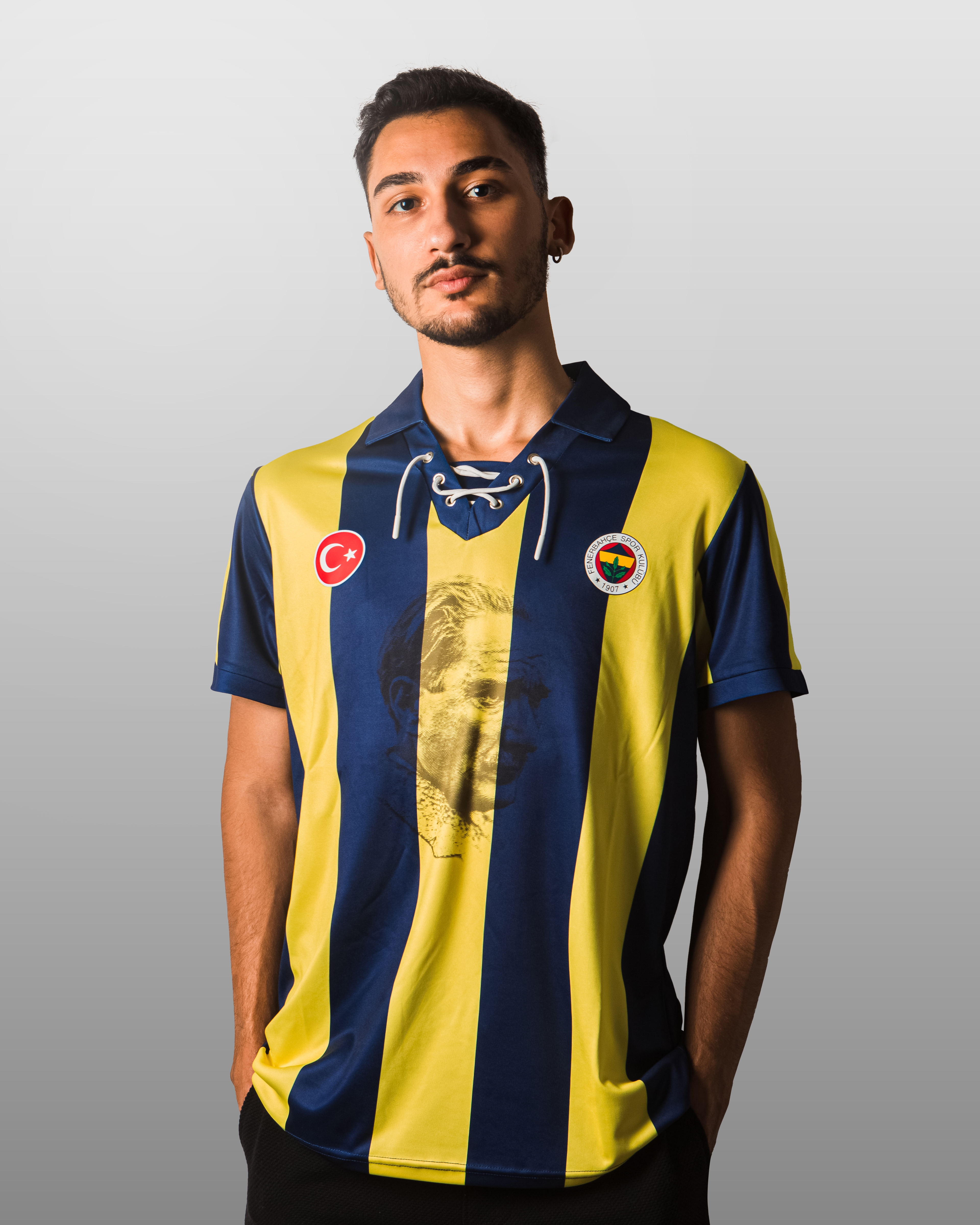 DAÜ'lü Genç, Fenerbahçe'nin 100. Yıl Forması Tasarımında Büyük Başarıya İmza Attı