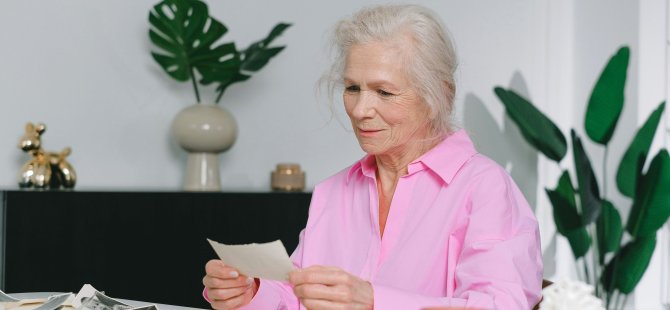 Alzheimer ile başa çıkmanın yolu hastalığı tanımaktan geçiyor!