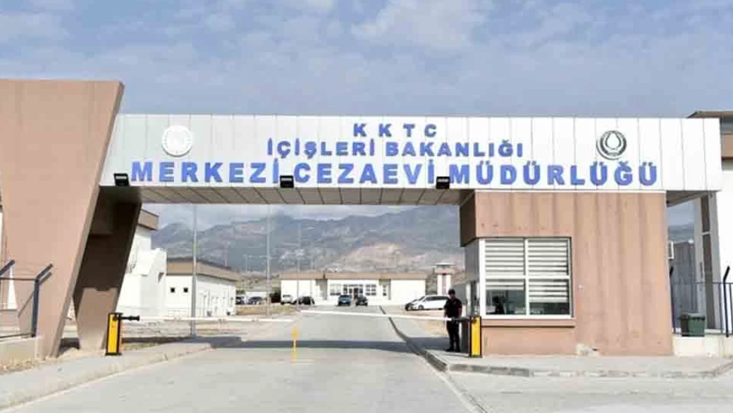 Gardiyanlar Birliği’nden hükümete: Cezaevinde iki yıldır ne yol ne istihdam sorunu çözüldü!