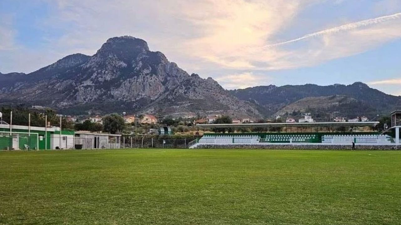 Karşıyaka Stadı'nın adı 'Şampiyon Melekler Stadı' oldu