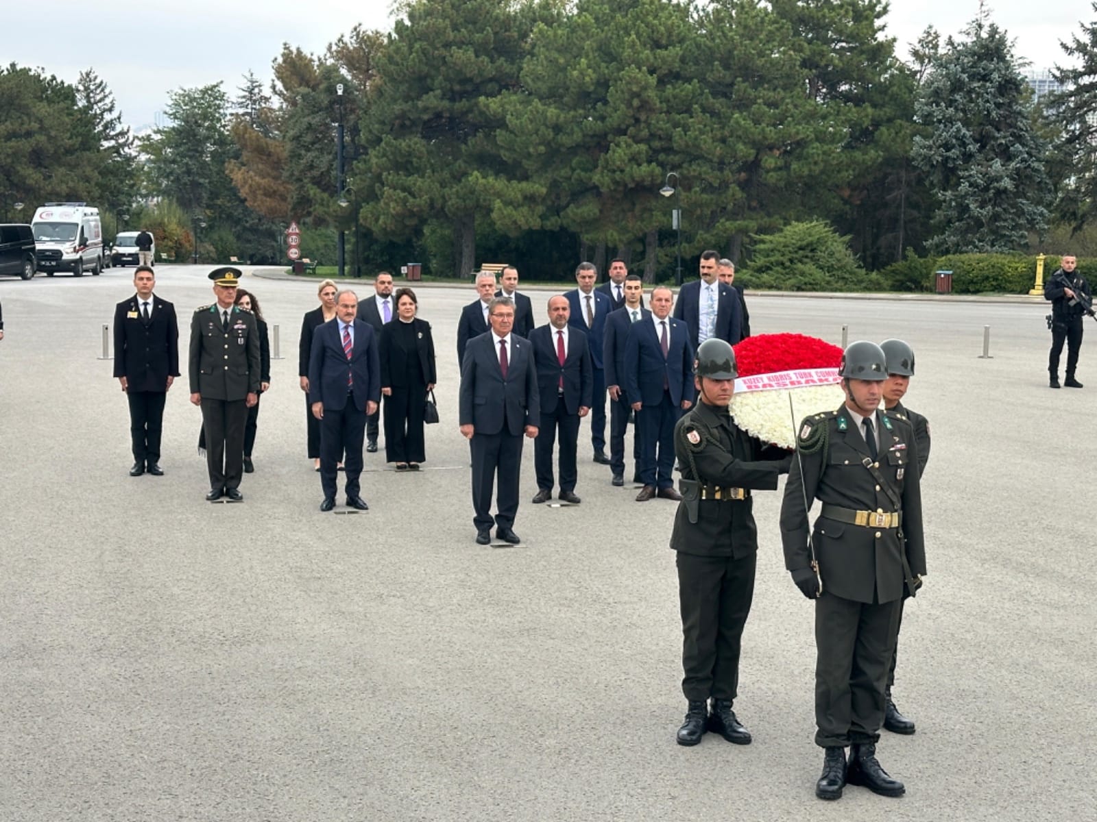 Başbakan Ünal Üstel, Ankara’da resmi temaslarına bugün başladı.