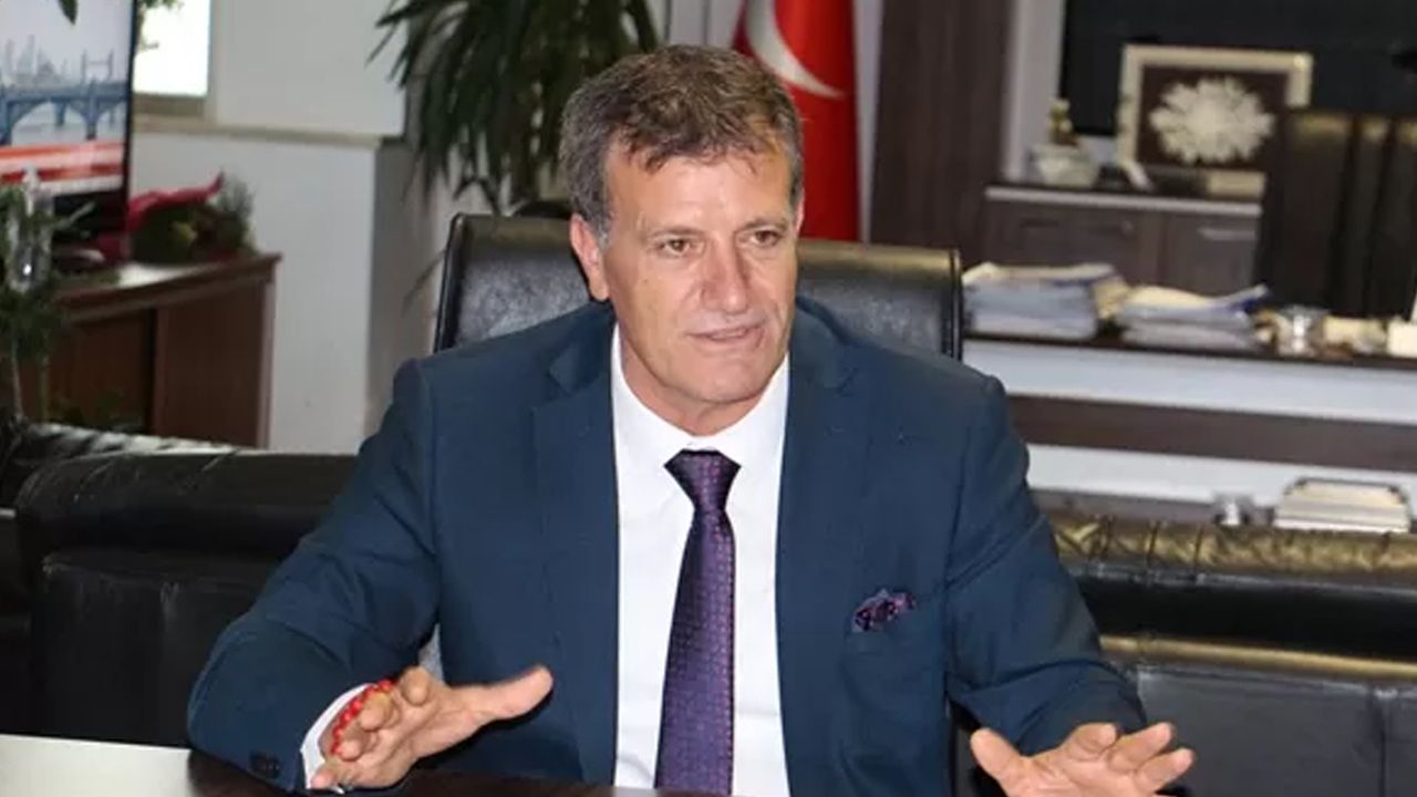 Erhan Arıklı: Ben vatandaş yapamıyorum, UBP örgüt başkanı yapıyor