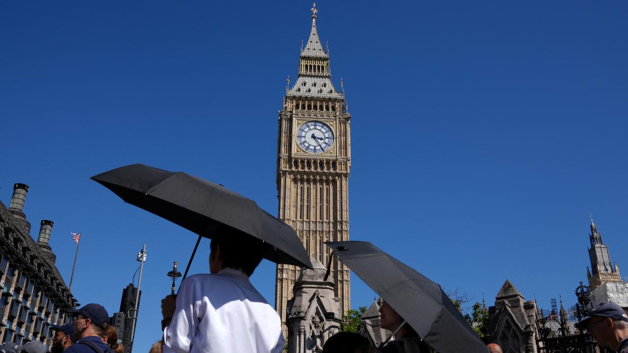 Londra İngiltere'nin en hızlı yaşlanan şehri