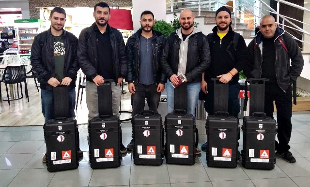 Yakın Doğu Üniversitesi Futbolcu Robotları (NEUIslanders) Avrupa Turnuvası için Hollanda'ya hareket etti.