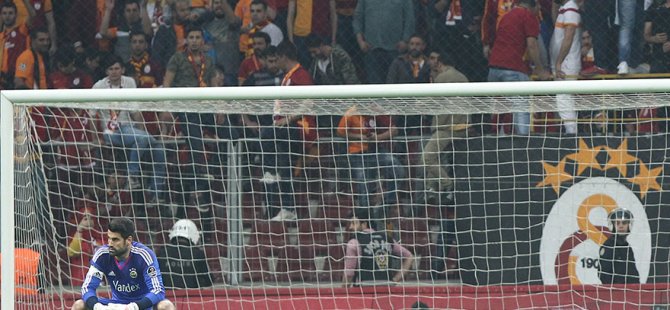 Galatasaray ve Fenerbahçe’ye derbi cezası