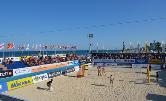 19 yaş altında Dünya Beach Volley şampiyonası bugün Larnaka'da başlıyor