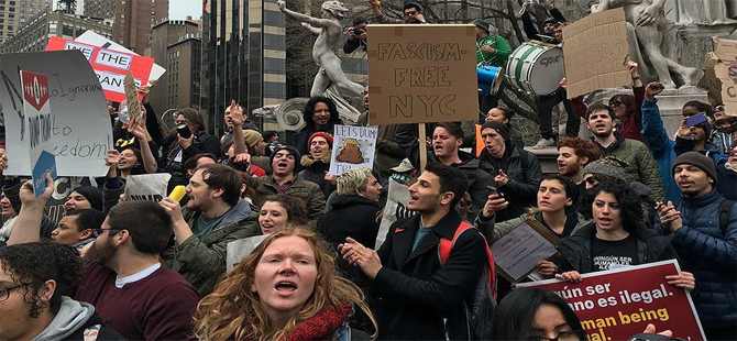 ABD'de protestoculara ait bilgiler polise servis ediliyor