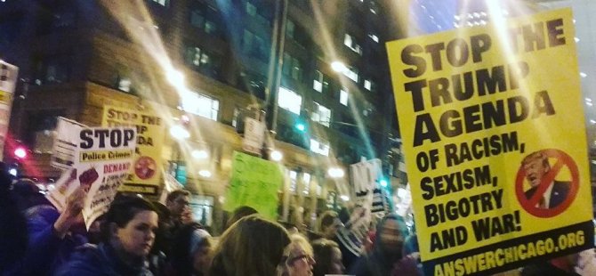 Chicago'da kadınlardan ve siyahlardan Trump protestosu