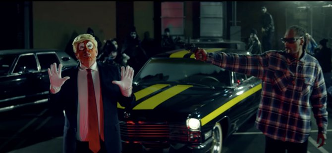 ABD'li rapçi Snoop Dogg yeni klibinde ‘palyaço' Trump'a 'silah' doğrulttu