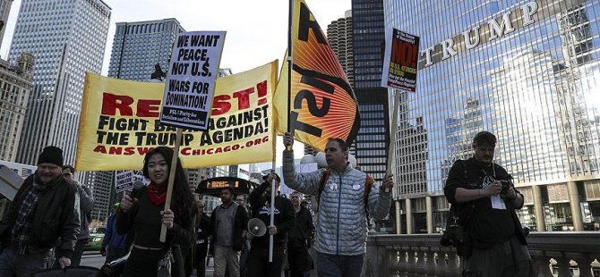 Suriye'ye saldırı Chicago’da protesto edildi