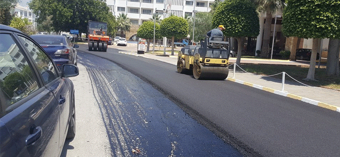 Girne’de asfalt çalışmaları sürüyor