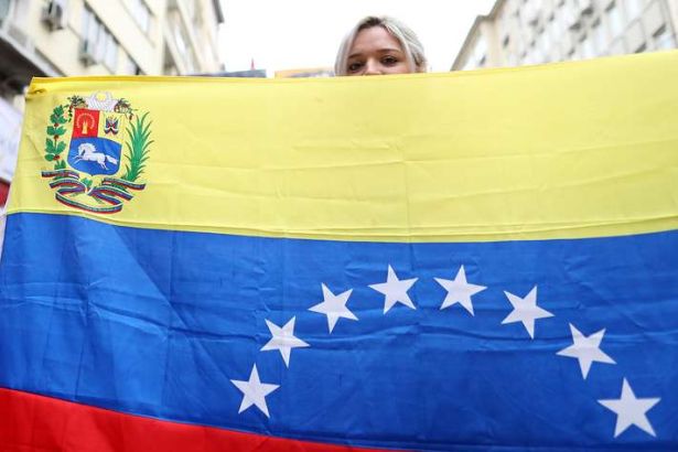 Venezuela’dan ABD yaptırımlarına tepki: Ordudaki yurtseverleri hedef alıyor