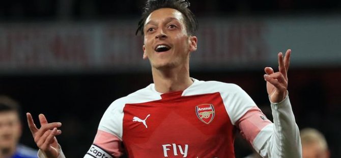 Çin'den Mesut Özil'e Sincan daveti