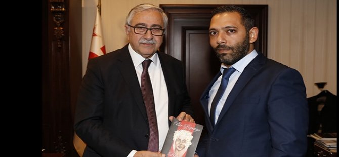 Cumhurbaşkanı Mustafa Akıncı, yazar Şevket Alkapon’u Kabul etti