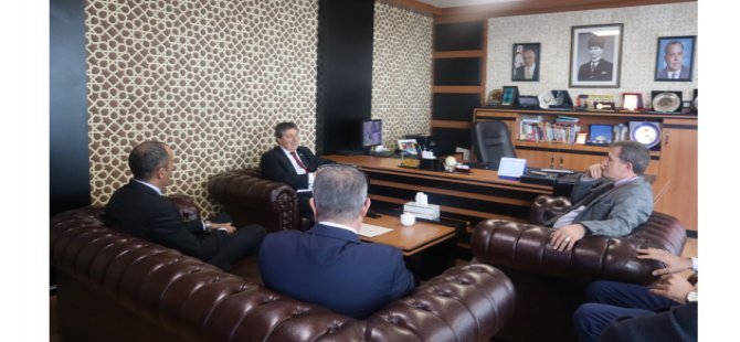 Turizm ve Çevre Bakanı Ünal Üstel, YDP Genel Başkanı Erhan Arıklı’yı ziyaret etti