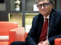 ABD'li milyarder Bill Gates koronavirüs aşısı için tarih verdi