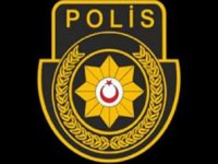 6 kişi KKTC'ye kaçak girdi,şahıslardan biri arkadaşlarını kaybedince polise gitti.Kalan 5 kişi aranıyor