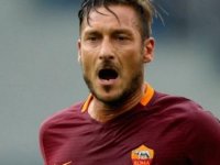 Francesco Totti Koronavirüs'e yakalandı