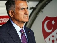 Şenol Güneş: Ekonomiyi batırmış adam bana ekonomiden bahsediyor