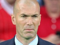 Zinedine Zidane'ın koronavirüs testi pozitif çıktı