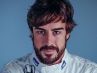 Fernando Alonso: Ünlü Formula 1 pilotuna bisiklete binerken otomobil çarptı