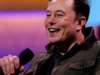 Bitcoin: Elon Musk, Tesla otomobillerin artık kripto parayla satın alınabileceğini açıkladı