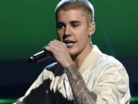 Justin Bieber'a annesinden dövme tepkisi: "Yetmedi mi?"