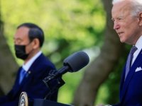 Biden, Göreve geldiği günden bu yana ilk yüz yüze görüşmesini Japon başbakan ile yaptı