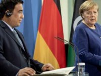 Merkel'den Libya'daki yabancı güçlere çekilme çağrısı