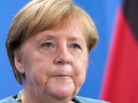 Merkel'den "Türkiye" açıklaması: Yasa dışı göçle mücadelede merkezi rol oynuyor