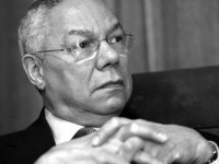 ABD Eski Dışişleri Bakanı Colin Powell Covid 19'dan hayatını kaybetti