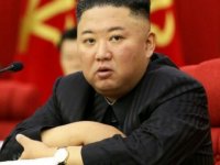 Kim Jong-un, Kuzey Korelileri gıda kriziyle mücadele etmek için siyah kuğu yemeye çağırdı