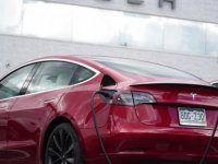 Tesla 817 bin aracı emniyet kemeri sesli uyarı sistemi hatası nedeniyle geri çağıracak