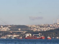 İstanbul Boğazı, arızalanan yük gemisi nedeniyle gemi trafiğine kapatıldı