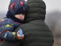 Siret Sınır Kapısı'ndan Ukraynalıların Romanya'ya geçişi sürüyor