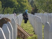 Bosna Savaşı'nın 13 kurbanının kimliği tespit edildi