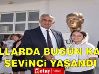 Ortaokul ve liselerde bugün karne sevinci yaşandı