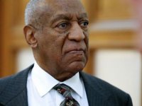 Bill Cosby, reşit olmayan birine cinsel saldırıda bulunduğu iddiasıyla yargılandığı davada, jüri tarafından suçlu bulundu